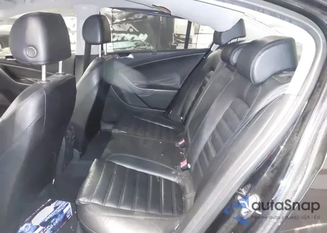 2006 Volkswagen Passat 3.6 из США, поврежденный, VIN WVWCU93C56P087955